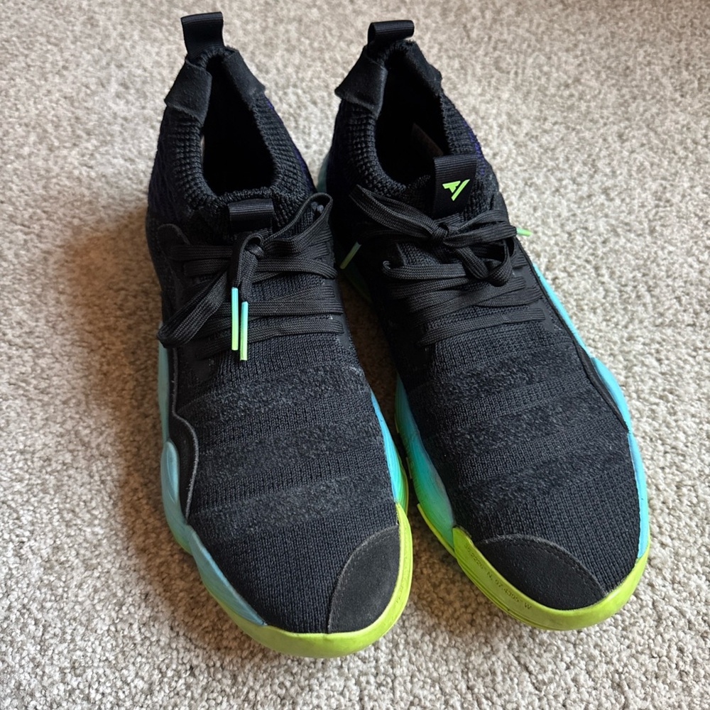 Adidas Young 2.0 Boost Men’s 11.5 Black Tennis Shoe With Blue And Green Sole